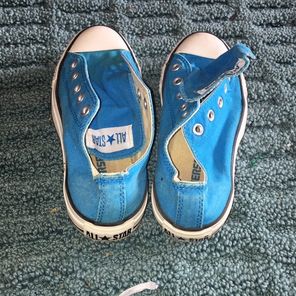 Blue converse - Picture 3 of 4